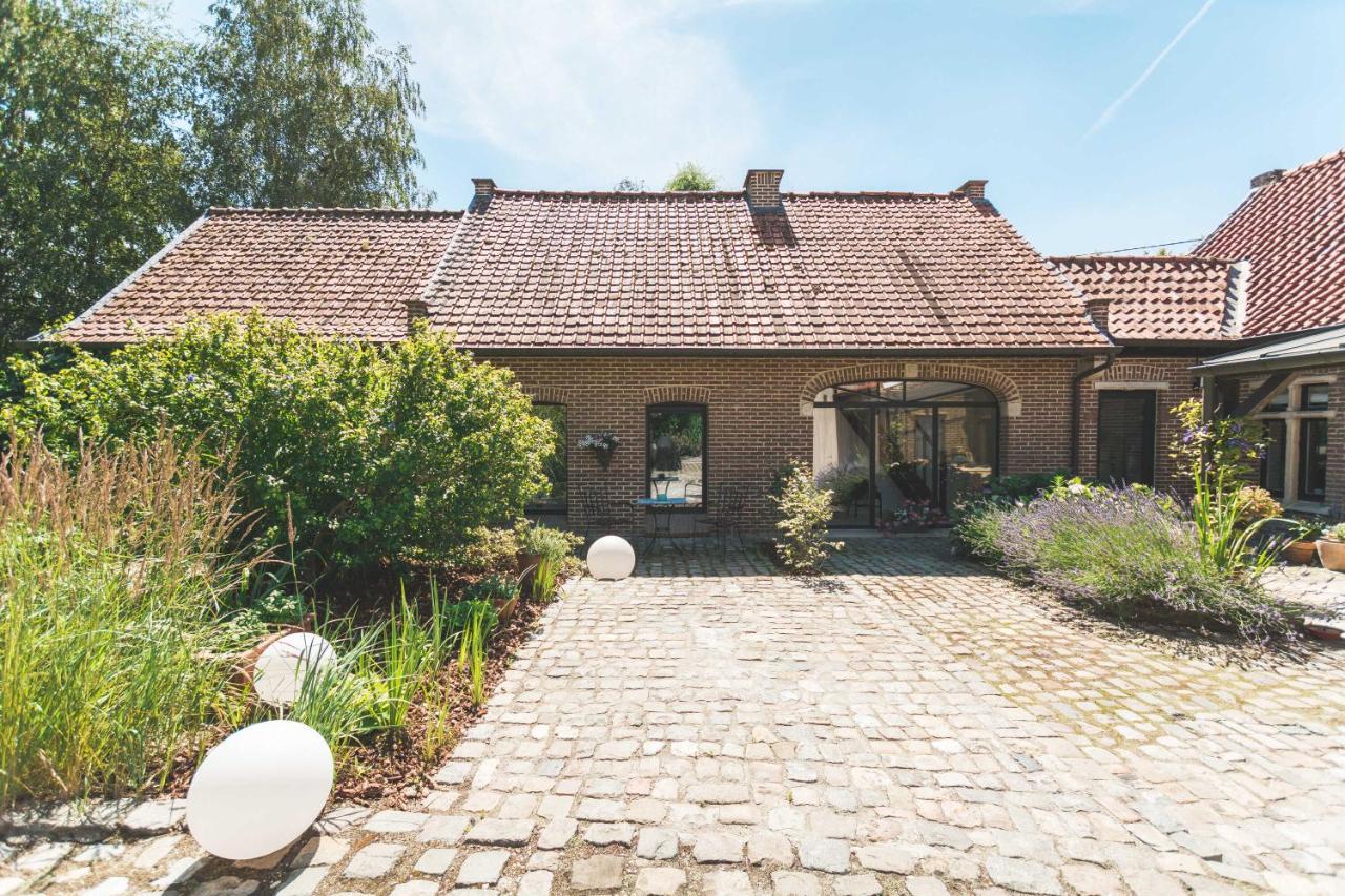 B&B Hof Ter Koningen อาลสท์ ภายนอก รูปภาพ